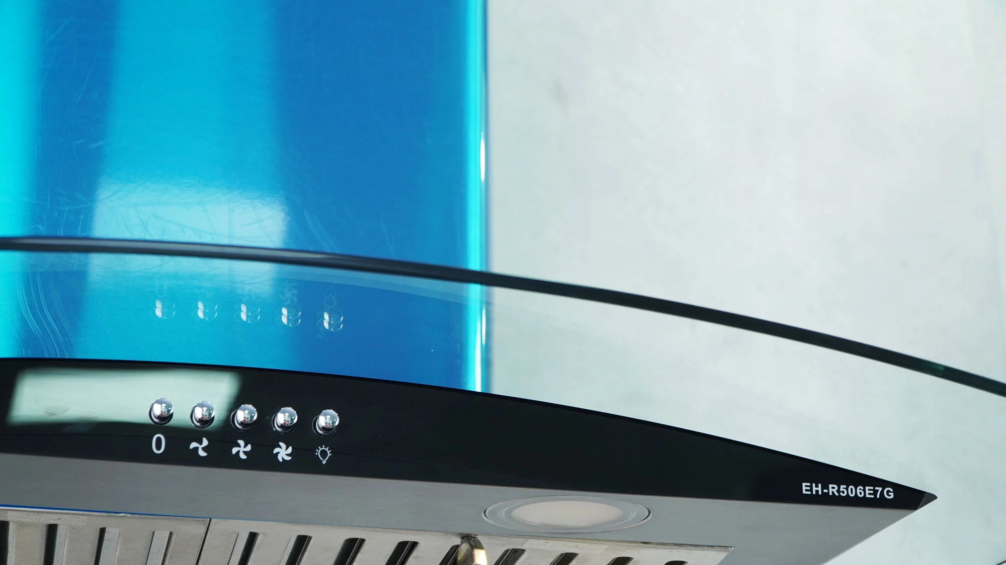Hút mùi kính cong 70cm Chef's EH-R506E7G - Ảnh 3